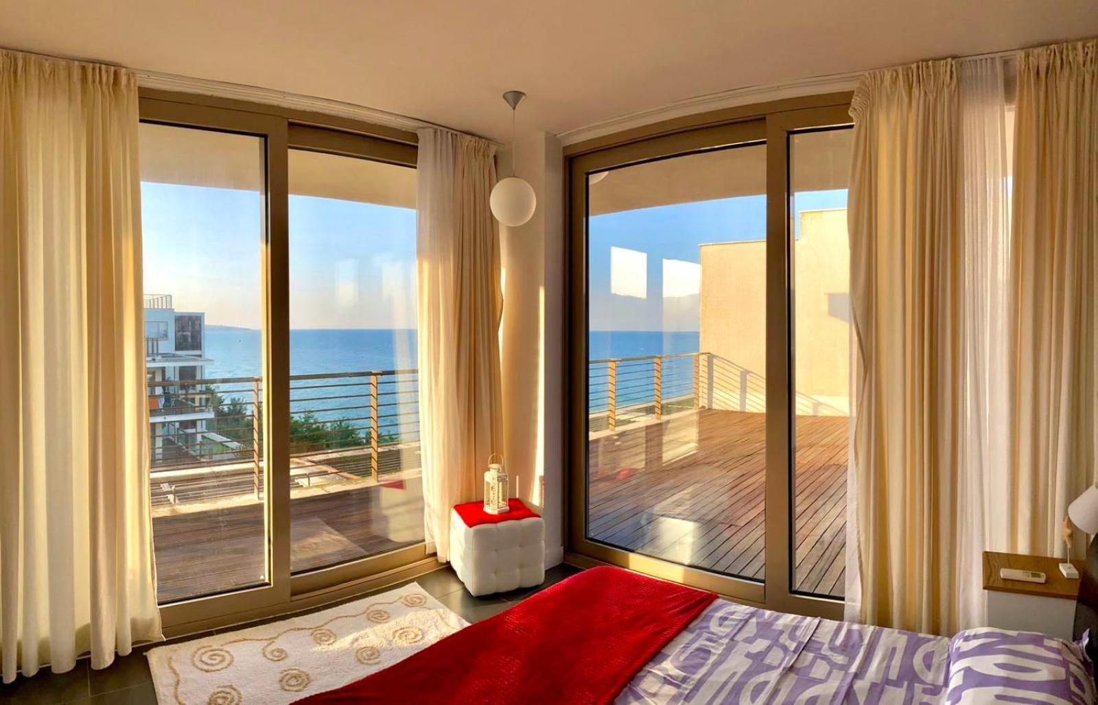 Appartamento Sea View Penthouse Obzor Esterno foto