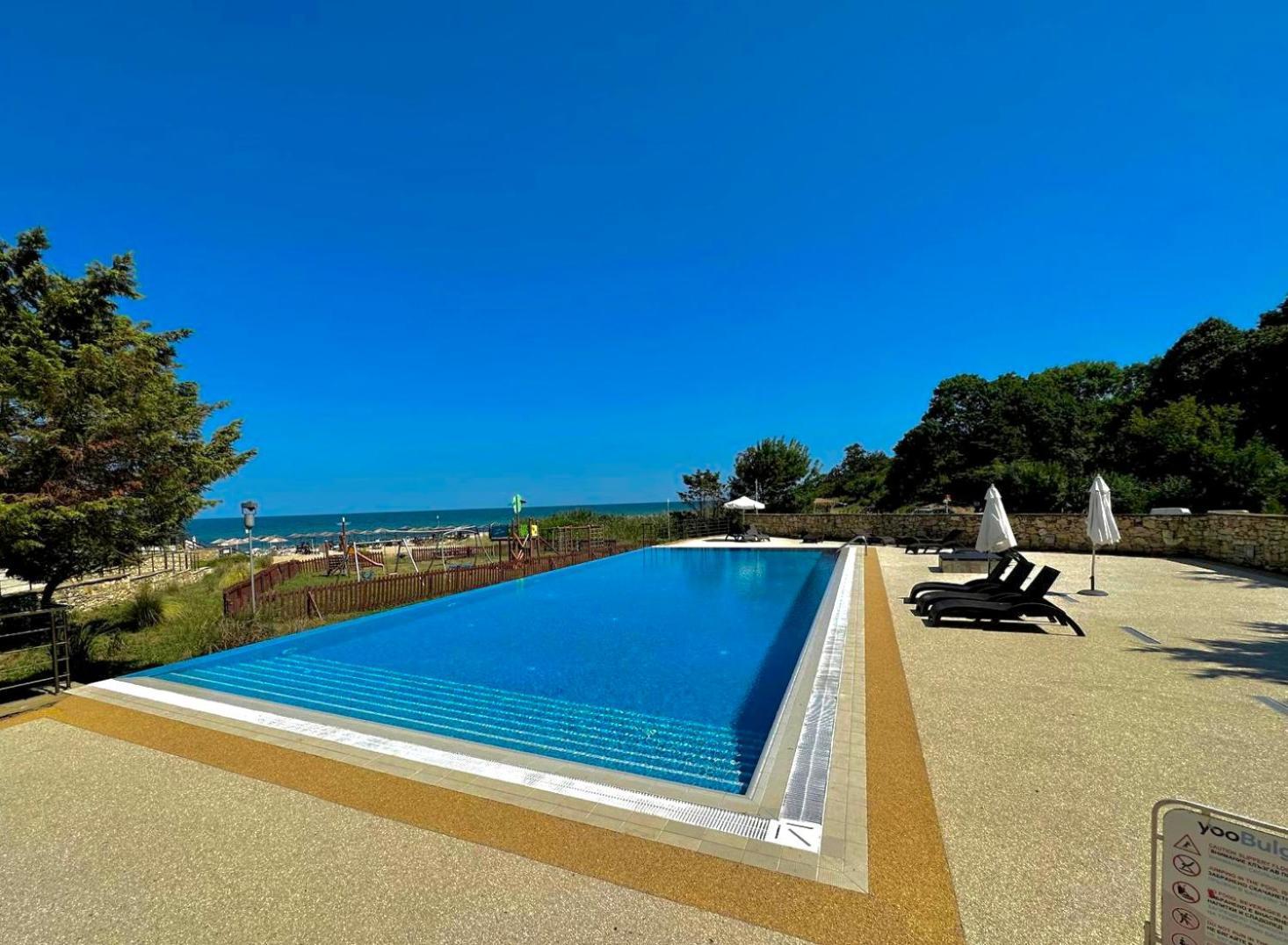Appartamento Sea View Penthouse Obzor Esterno foto